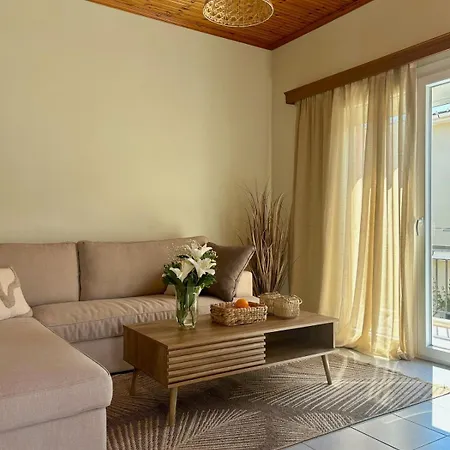 Louloudi Apartman *